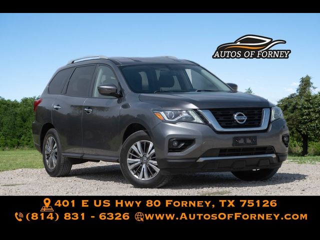 2020 Nissan Pathfinder SV