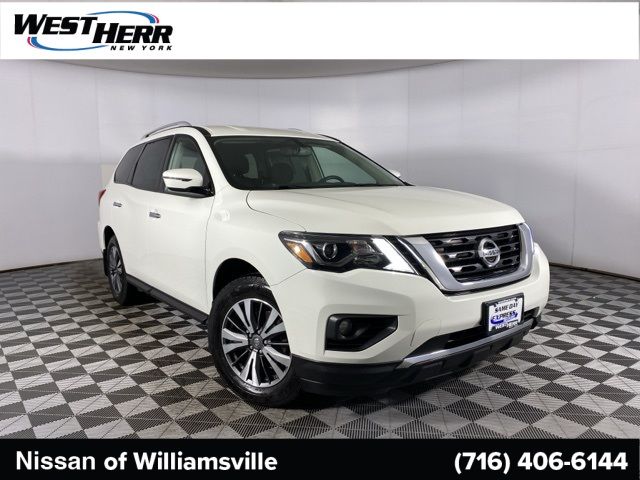 2020 Nissan Pathfinder SV