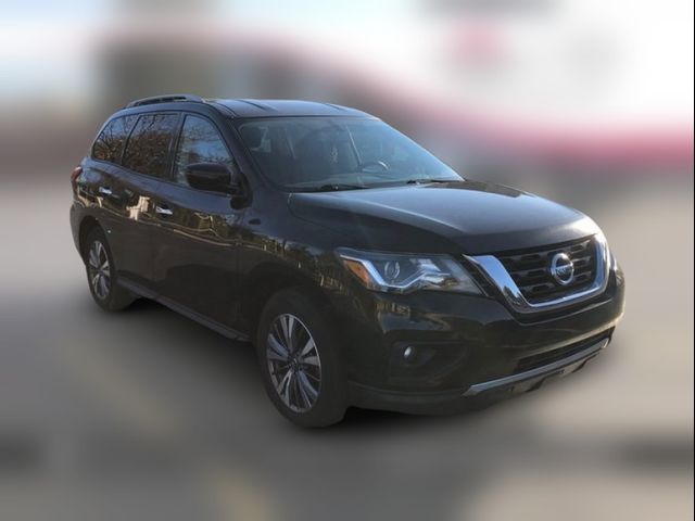 2020 Nissan Pathfinder SV