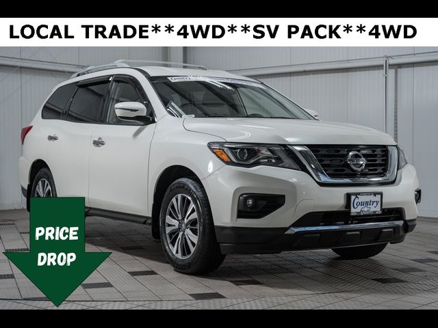 2020 Nissan Pathfinder SV