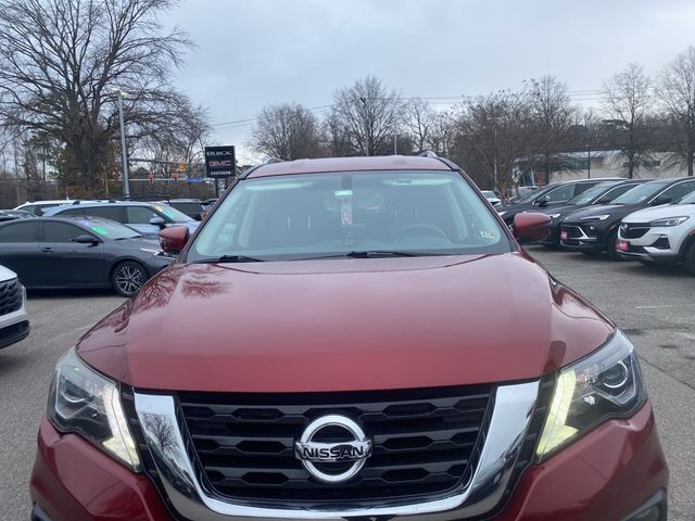 2020 Nissan Pathfinder SV