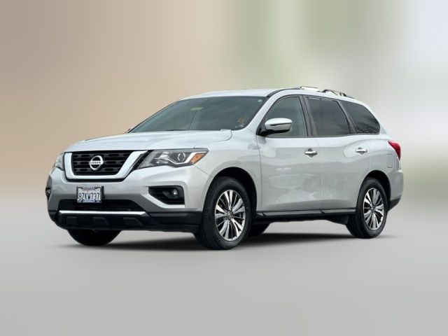 2020 Nissan Pathfinder SV