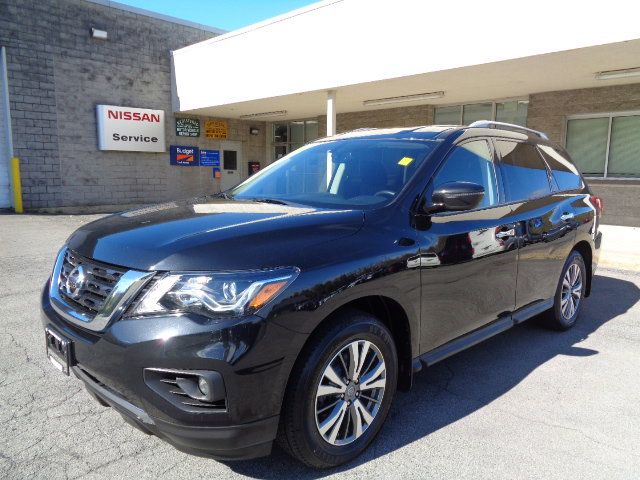 2020 Nissan Pathfinder SV