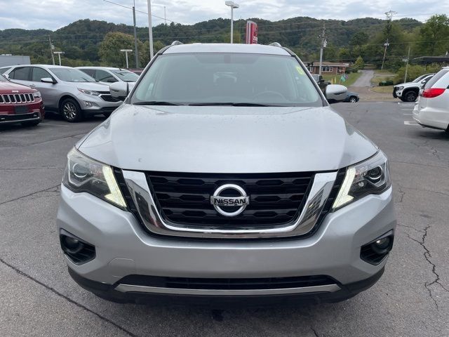 2020 Nissan Pathfinder SV