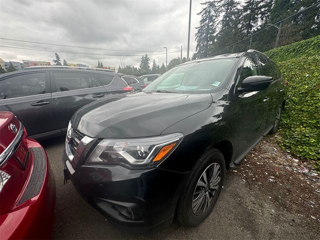 2020 Nissan Pathfinder SV