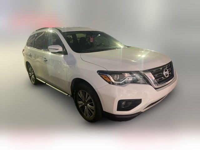 2020 Nissan Pathfinder SV