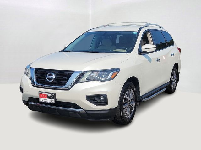 2020 Nissan Pathfinder SV