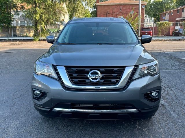 2020 Nissan Pathfinder SV