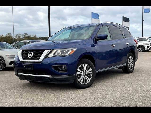 2020 Nissan Pathfinder SV