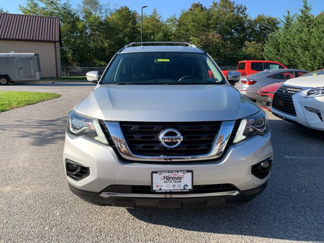 2020 Nissan Pathfinder SV