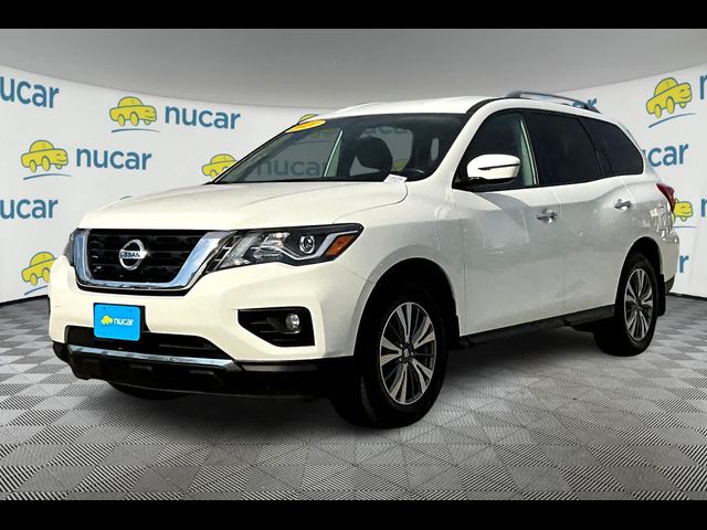 2020 Nissan Pathfinder SV