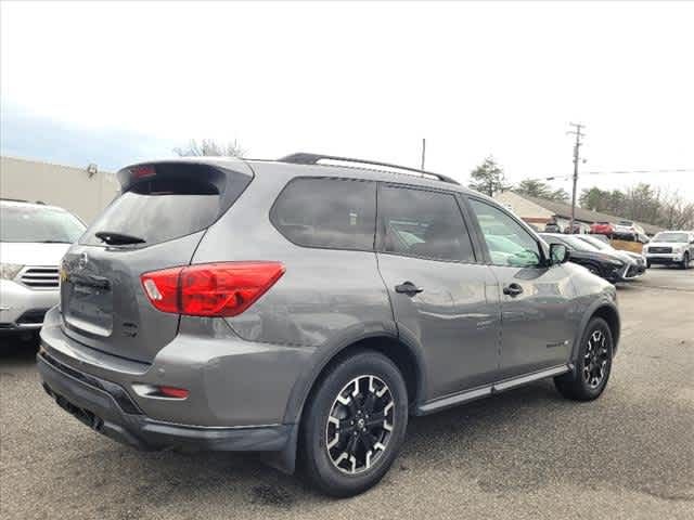 2020 Nissan Pathfinder SV