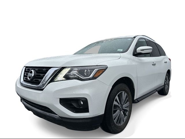 2020 Nissan Pathfinder SV