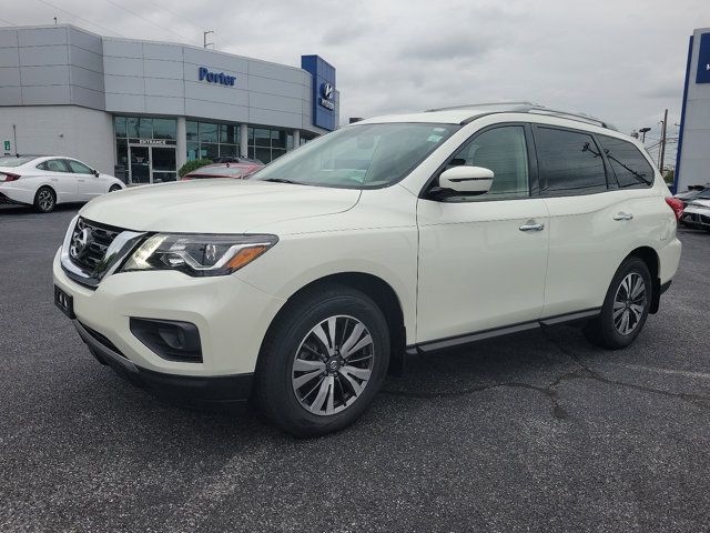 2020 Nissan Pathfinder SV