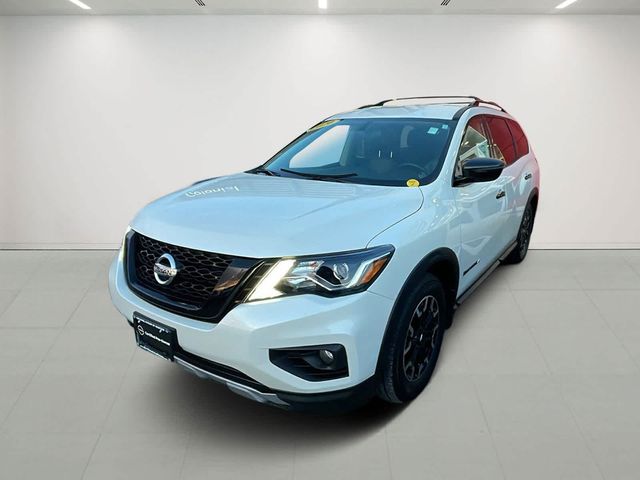 2020 Nissan Pathfinder SV