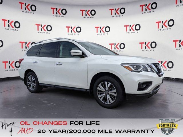 2020 Nissan Pathfinder SV