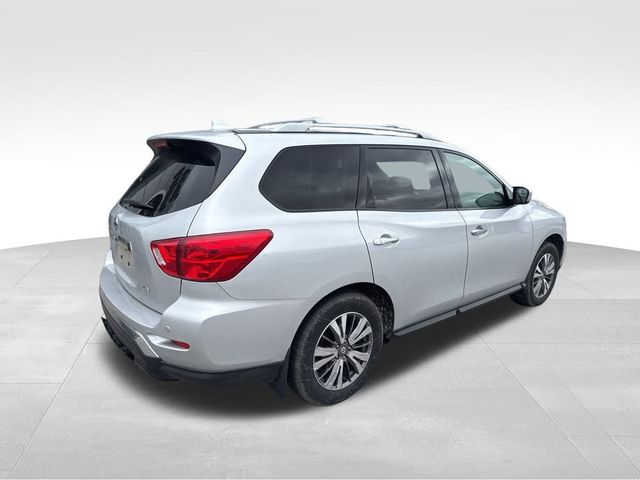 2020 Nissan Pathfinder SV