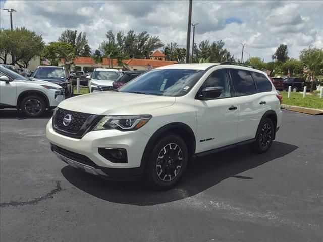 2020 Nissan Pathfinder SV