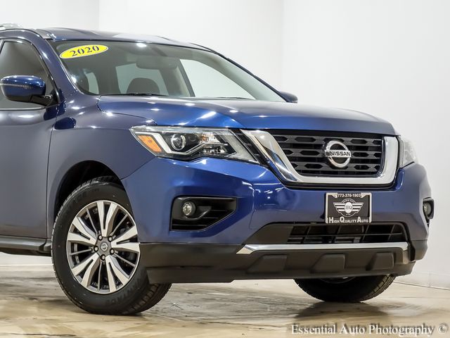 2020 Nissan Pathfinder SV