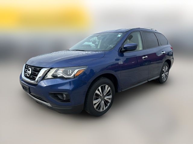 2020 Nissan Pathfinder SV