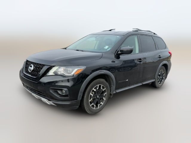 2020 Nissan Pathfinder SV