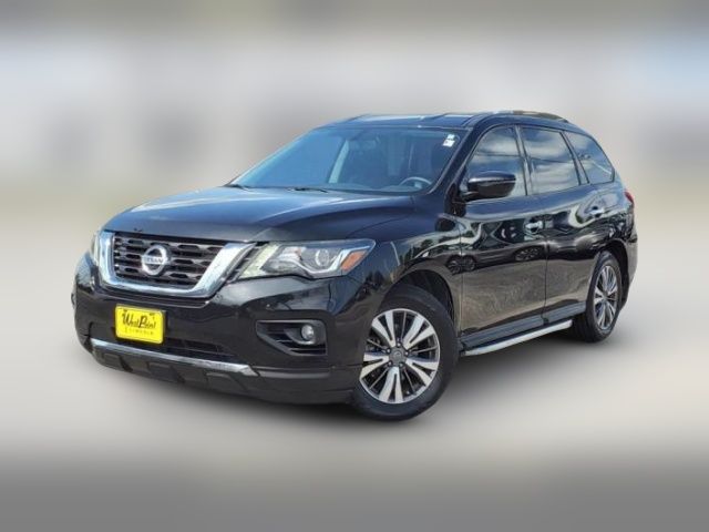 2020 Nissan Pathfinder SV