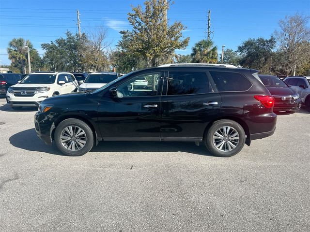 2020 Nissan Pathfinder SV