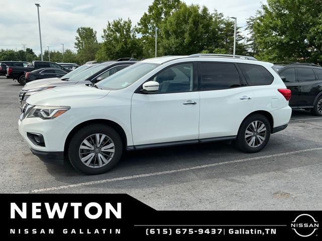 2020 Nissan Pathfinder SV