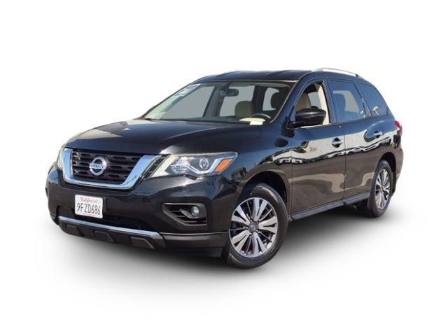 2020 Nissan Pathfinder SV