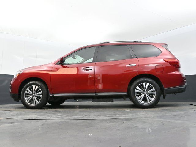 2020 Nissan Pathfinder SV