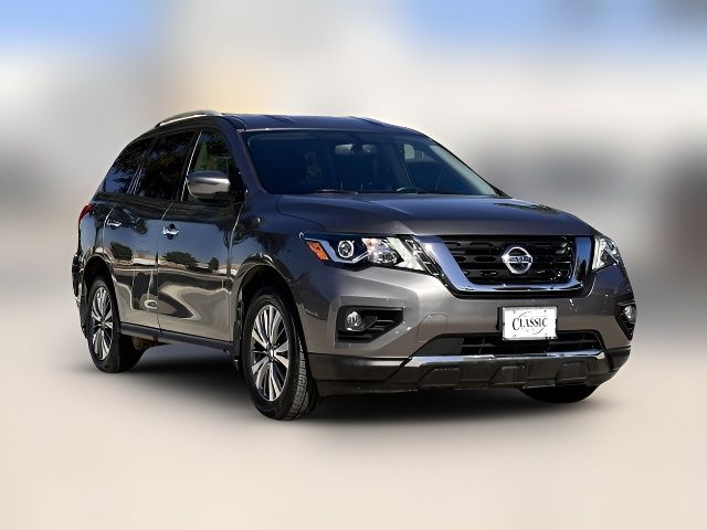 2020 Nissan Pathfinder SV