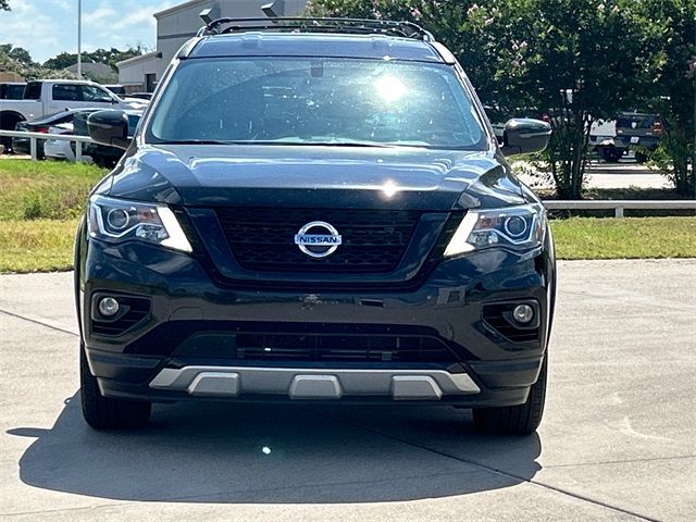 2020 Nissan Pathfinder SV