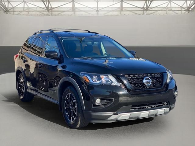 2020 Nissan Pathfinder SV