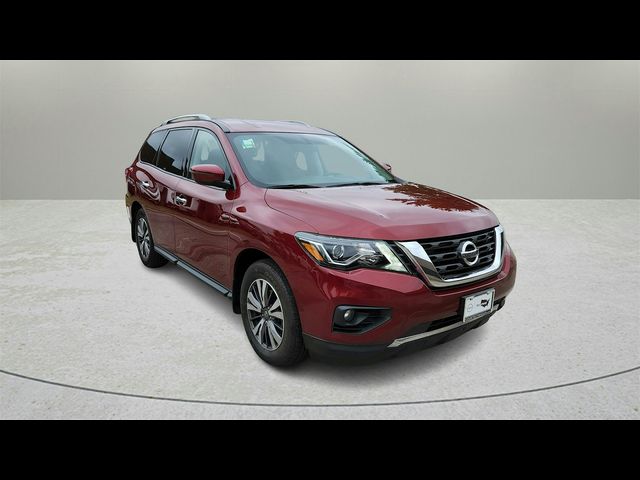 2020 Nissan Pathfinder SV