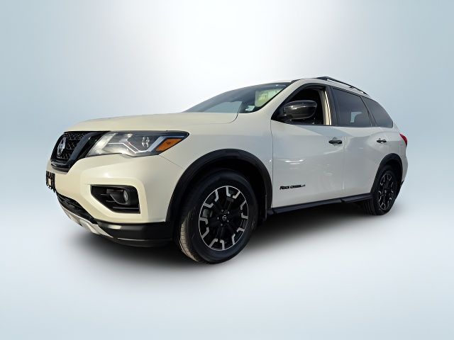 2020 Nissan Pathfinder SV