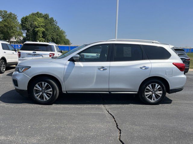 2020 Nissan Pathfinder SV