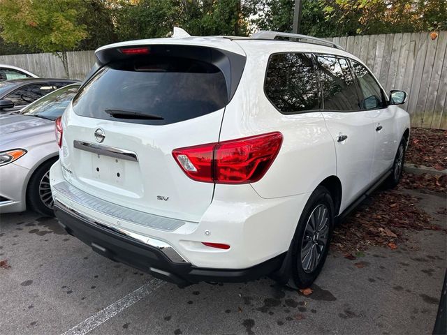 2020 Nissan Pathfinder SV