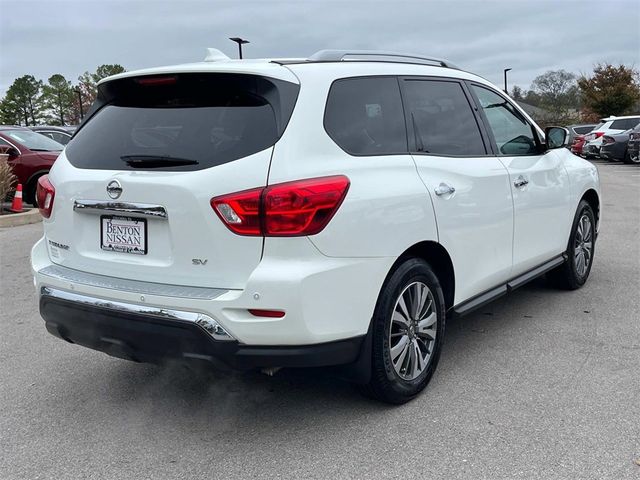 2020 Nissan Pathfinder SV