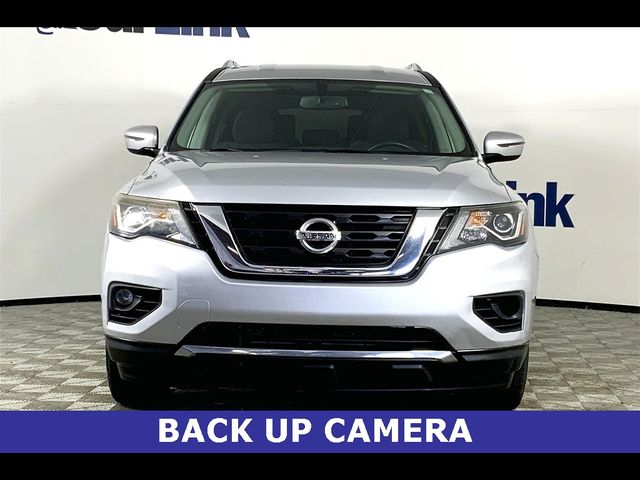 2020 Nissan Pathfinder SV