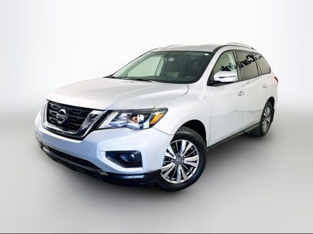 2020 Nissan Pathfinder SV