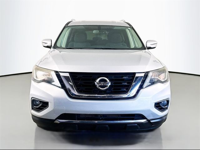 2020 Nissan Pathfinder SV