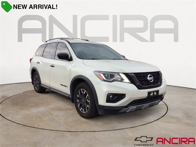 2020 Nissan Pathfinder SV