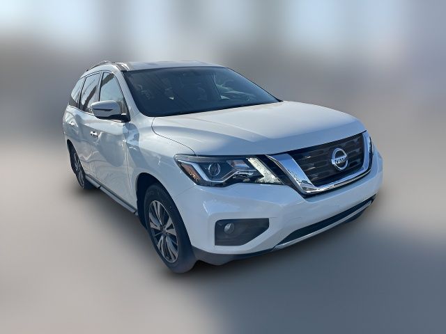 2020 Nissan Pathfinder SV