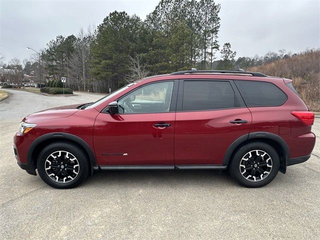 2020 Nissan Pathfinder SV