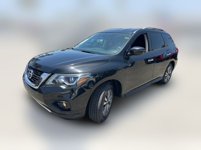 2020 Nissan Pathfinder SV