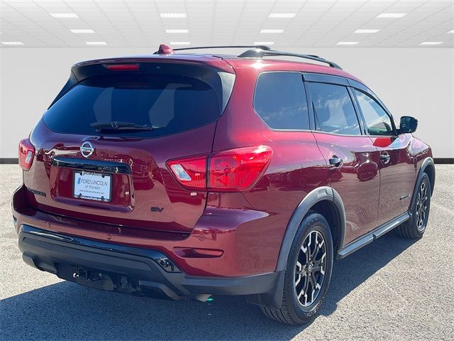 2020 Nissan Pathfinder SV