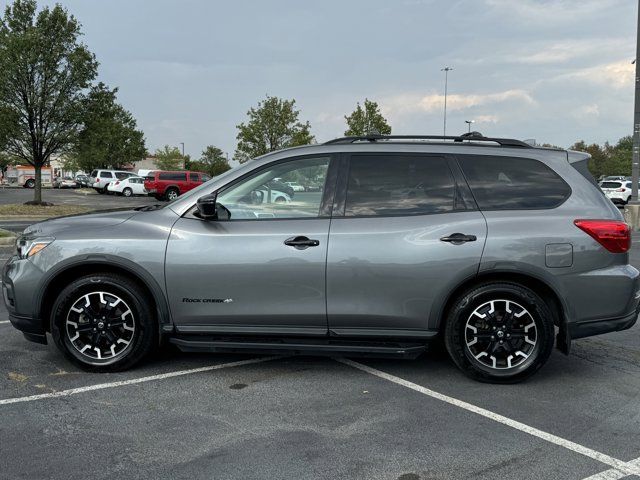 2020 Nissan Pathfinder SV