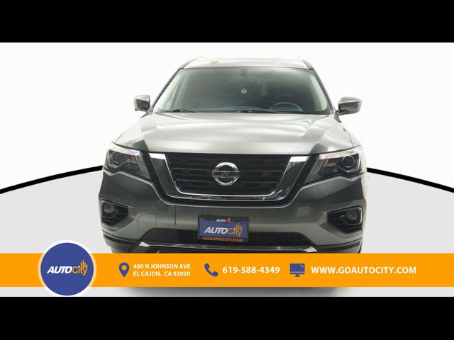 2020 Nissan Pathfinder SV