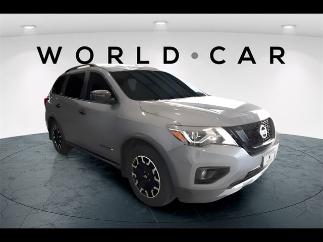 2020 Nissan Pathfinder SV