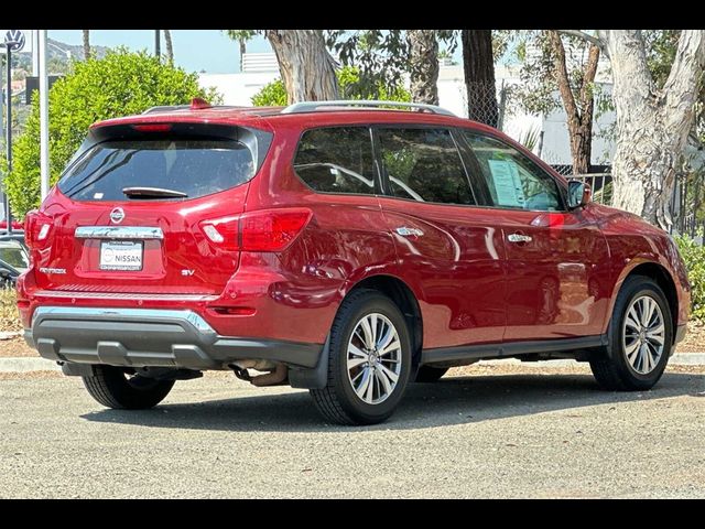 2020 Nissan Pathfinder SV